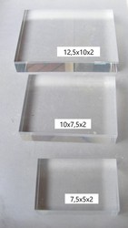 Base metacrilato rectangular 100x75x20 mm.
