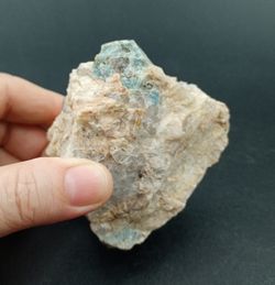 Aguamarina en Ortosa