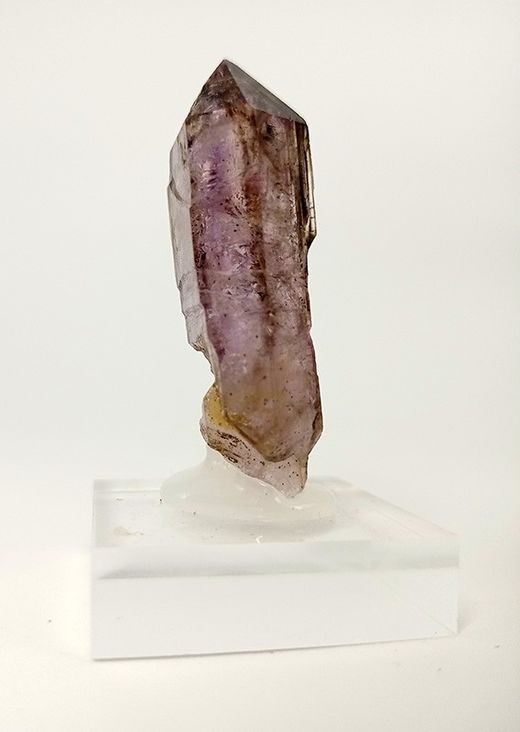 Amatista cristalizada en forma de Cetro