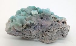 Amazonita en agrupación de cristales