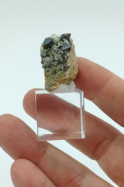 Anatasa cristales en matriz