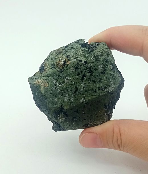 Cristales de Andradita sobre Hedenbergita