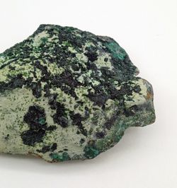 Atacamita agregados radiales sobre matriz