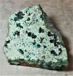 Atacamita sobre matriz