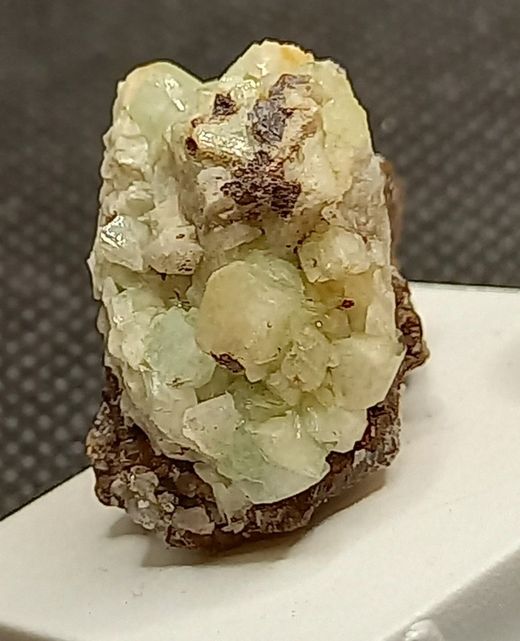 Augelita grupo de cristales