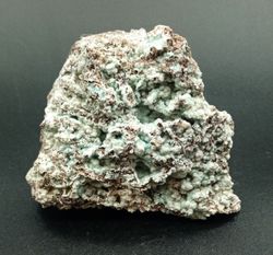 Auricalcita cristales aciculares en matriz