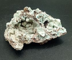 Auricalcita cristales aciculares