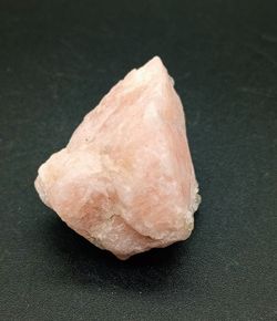 Berilo rosa (Morganita) en bruto