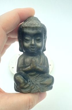 Buda Obsidiana dorada