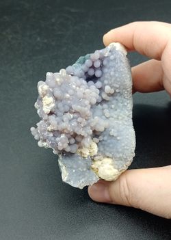 Calcedonia , variedad "racimo de uva"