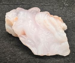 Calcedonia Rosa (agregados en disposición concéntrica)