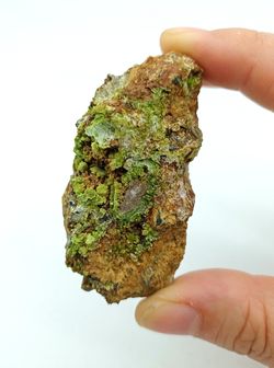 Calcioferrita