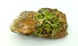 Calcioferrita