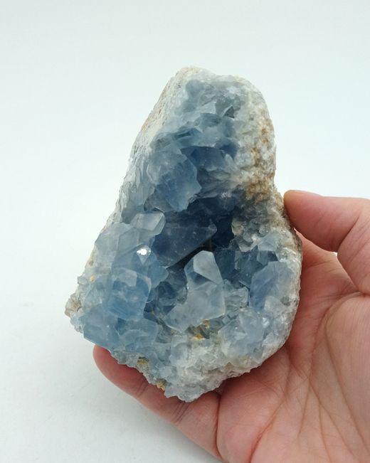 Celestina cristales en grupo