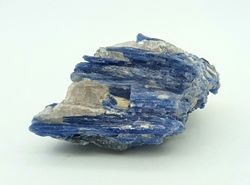 Cianita con Cuarzo