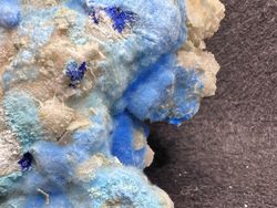 Cianotriquita conjunto de cristales aciculares