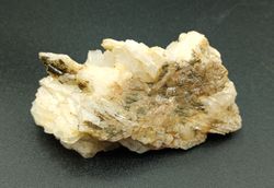 Clevelandita con Turmalina verde