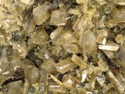 Clinozoisita agrupación de cristales