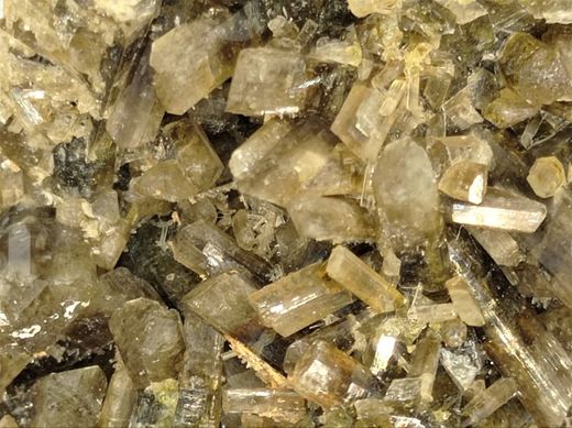 Clinozoisita agrupación de cristales