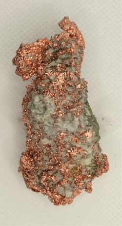 Cobre nativo con cuarzo