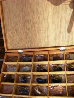 Coleccion 25 minerales estuche madera