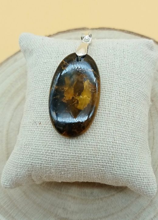 Colgante de Pietersita en cabujón
