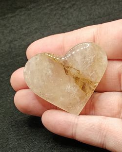 Corazón Cuarzo con dendritas - Ref1