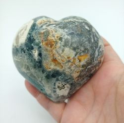 Corazón de Fluorita verde semi pulido