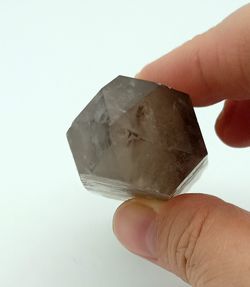 Cristal de Cuarzo ahumado