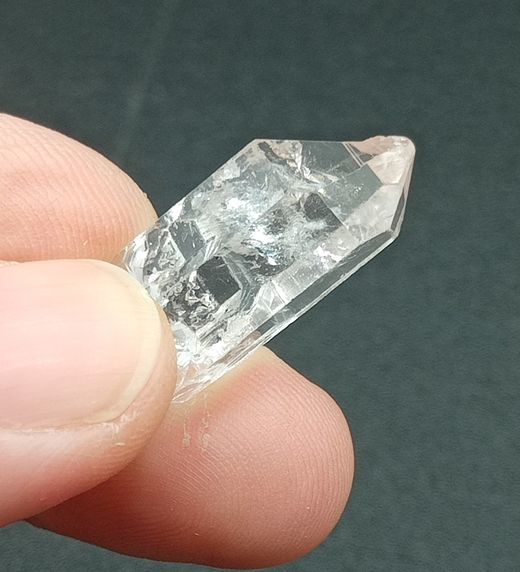 Cuarzo Herkimer biterminado