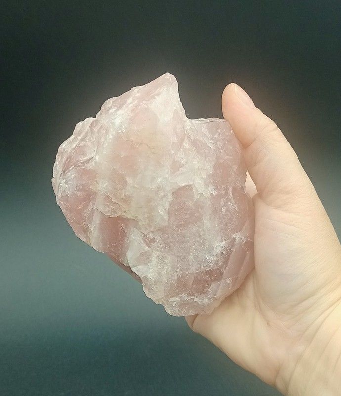 Cuarzo rosa en bruto