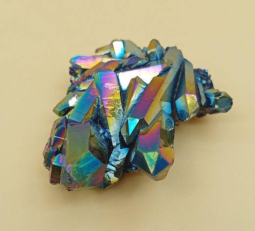 Cuarzo Titán Aura drusa de cristales