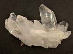 Cuarzo, (var., Cristal de roca) en drusa