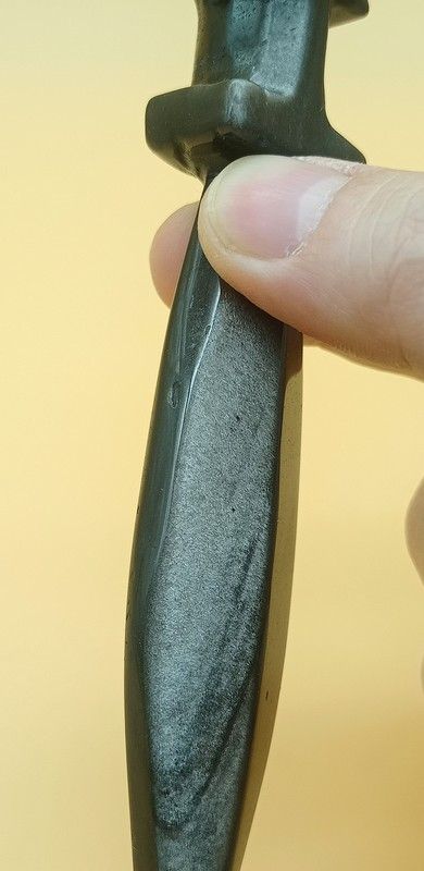 Daga Obsidiana plata