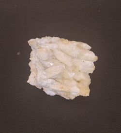 Danburita grupo de cristales