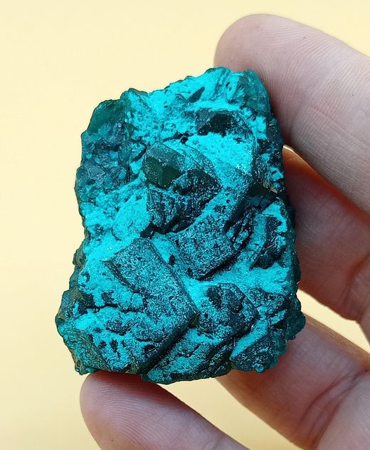 Dioptasa con Malaquita