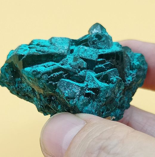 Dioptasa con Malaquita