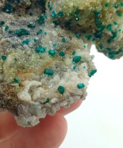 Dioptasa sobre Calcita con Duftita - Ex colección Folch