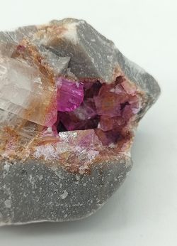 Dolomita cobaltífera grupo de cristales