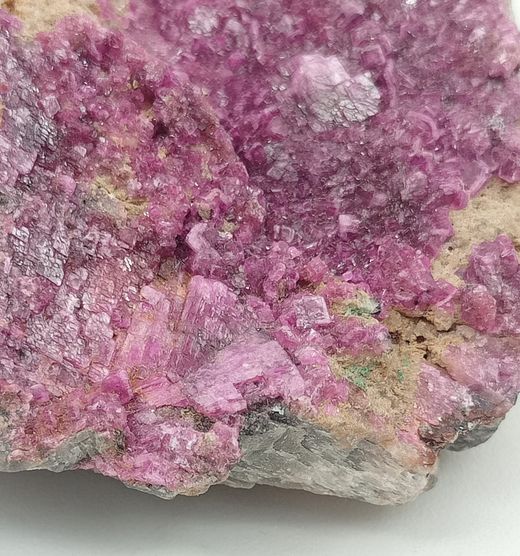 Dolomita cobaltífera  (Grupo de cristales)