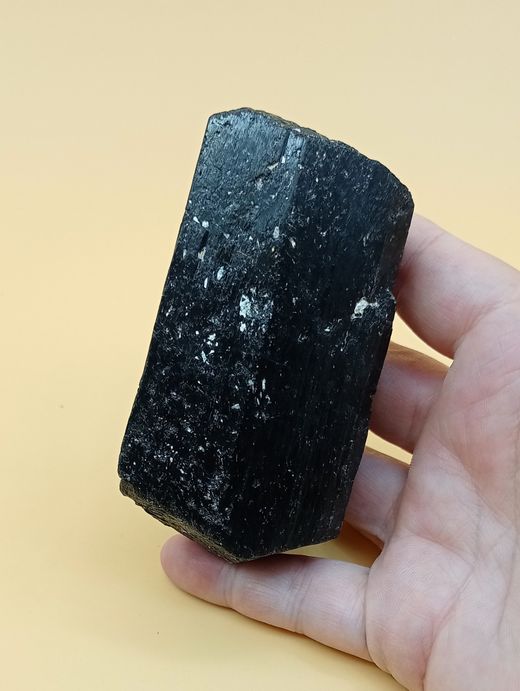 Dravita (Grupo de la Turmalina)