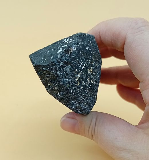 Dravita (Grupo de la Turmalina)