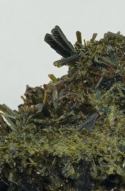 Epidota grupo de cristales