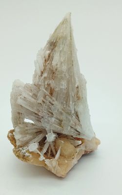 Escolecita sobre Estilbita