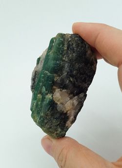 Esmeralda y Cuarzo