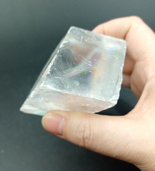 Espato de Islandia transparente