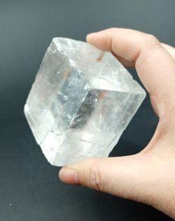 Espato de Islandia transparente