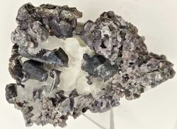 Espinela grupo de cristales