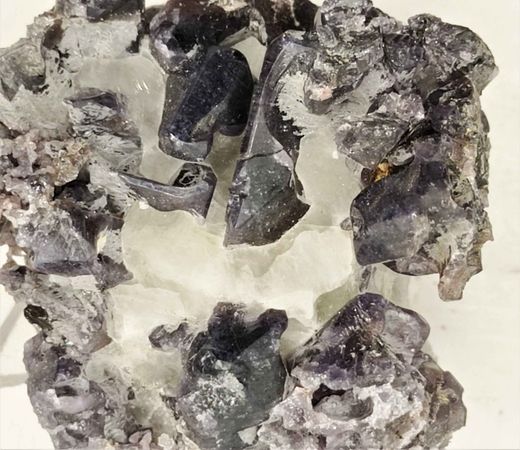 Espinela grupo de cristales
