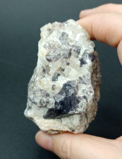 Espinela azul